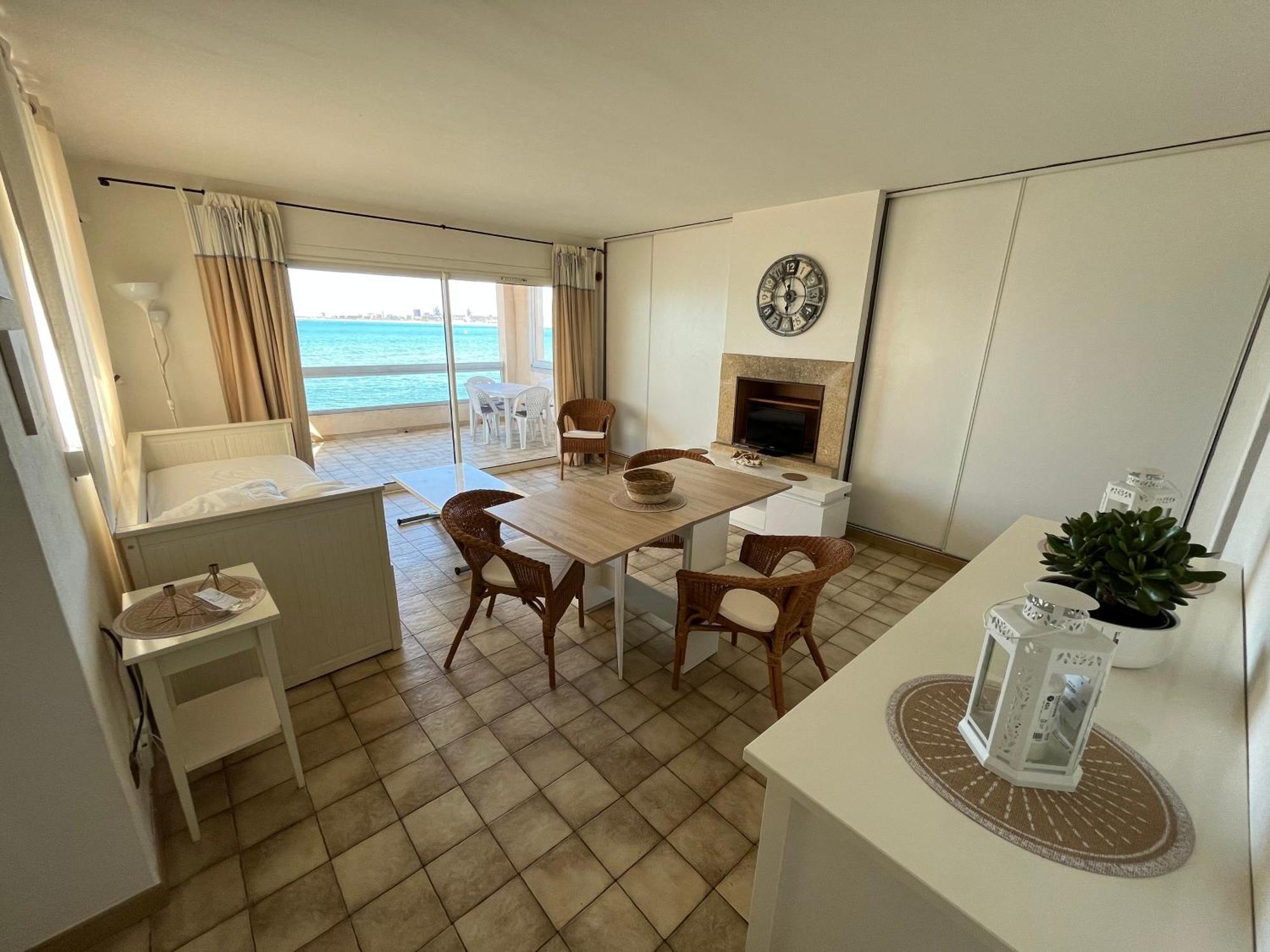 La Maison De La Mer - 1Er Etage Fos-sur-Mer Eksteriør bilde